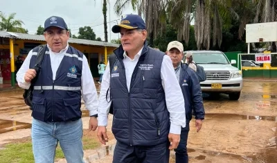 El Procurador General Gregorio Eljach en el punto de votación.