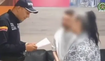 Renzo Hiklis Rangel Prentt y Flor de María Prentt de Rangel.