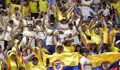 Aficionados en el estadio Metropolitano. 
