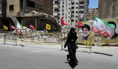 Destrucción en Irán ante ataques de Israel.