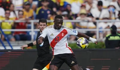 Luis Advíncula, lateral derecho de la selección peruana. 