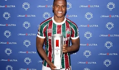 Jhon Arias fue escogido como el mejor jugador del partido entre Fluminense y Borussia Dortmund.
