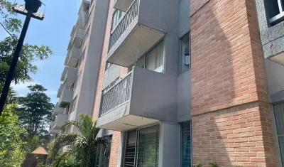 Conjunto residencial +House Los Andes.