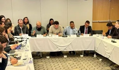 Mesa técnica de los alcaldes de ciudades capitales con la UNGRD y el IDEAM. 