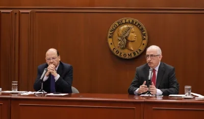 El ministro de Hacienda, Germán Ávila, y el gerente del Banco de la República, Leonardo Villar.