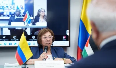 Canciller (e) Rosa Yolanda Villavicencio Mapy.