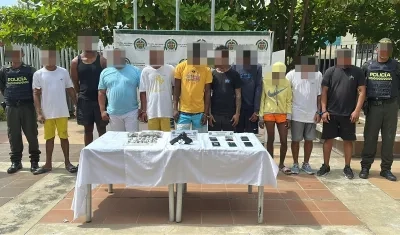 Presuntos delincuentes capturados. 