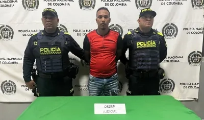 El expatrullero Jhon Antonio Gutiérrez Rodríguez fue capturado en la calle 72 con carrera 48. 