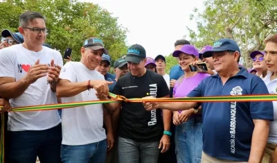 El alcalde Alejandro Char en la entrega del parque.