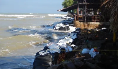 Erosión costera en Santa Verónica.