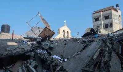 Así quedó la iglesia tras el ataque.