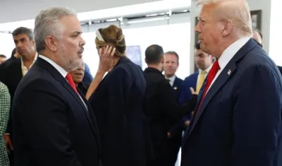 El expresidente Iván Duque y el mandatario estadounidense Donald Trump. 