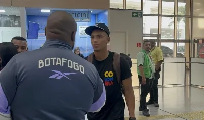 Jordan Barrera en su llegada a Río de Janeiro.