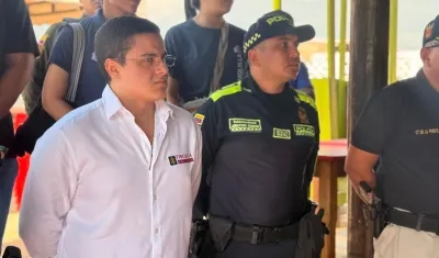 La jornada de sensibilización se realizó en la playa de Puerto Mocho. 