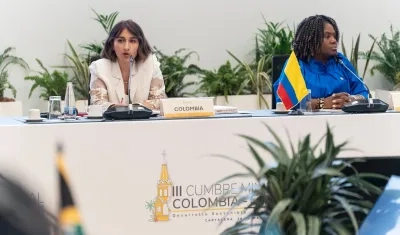 La canciller saliente, Laura Sarabia.