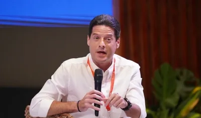 Senador Mauricio Gómez Amín.