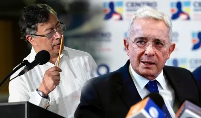 El Presidente Gustavo Petro y exmandatario Álvaro Uribe Vélez.