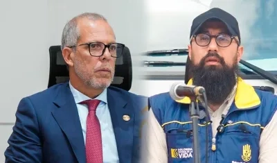 El jefe de Despacho, Alfredo Saade, y el director de la UNGRD, Carlos Carrillo.