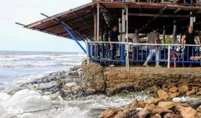 Erosión costera en Santa Verónica.