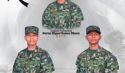 Los militares asesinados tras el ataque.