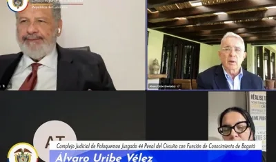 Álvaro Uribe durante la audiencia.