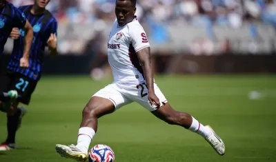 El colombiano Jhon Arias durante el partido contra el Inter de Milán. 