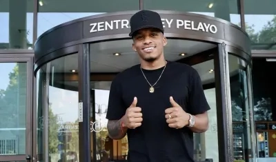 Juan José Córdoba iba a ser cedido al Sporting de Gijón por el Dinamo Zagreb. 