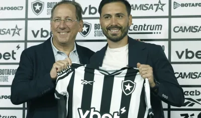 Davide Ancelotti junto a John Textor, presidente del Botafogo. 