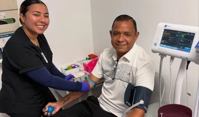 Iván René Valenciano durante los chequeos médicos.