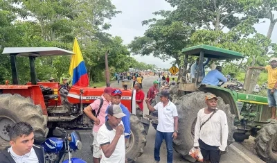 Ante incumplimientos del Gobierno, el paro continúa.