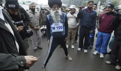 El corredor de maratones Fauja Singh, fallecido este martes.