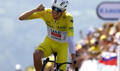 Tadej Pogacar en el remate de la contrarreloj individual de este viernes.