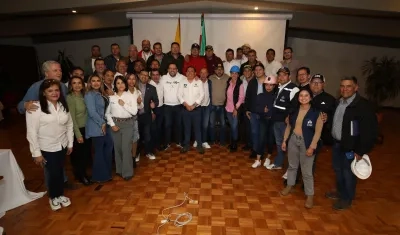 Mesa de trabajo entre Gobierno y mineros. 