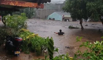 Imagen de la inundación que dejó el aguacero.