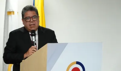 El Contralor General de la República, Carlos Hernán Rodríguez.