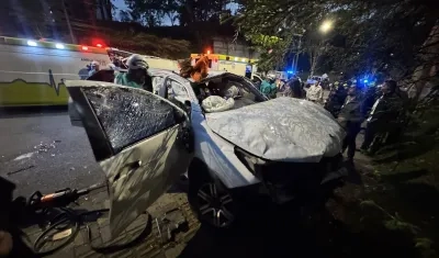 Carro de la caravana de Daniel Palacios.