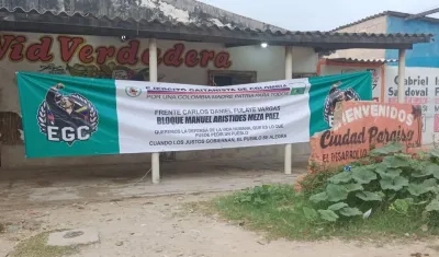 Bandera del 'Clan del Golfo' en Ponedera.