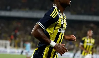 Jhon Durán celebrando su gol este martes.