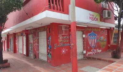 Extorsión a tiendas.