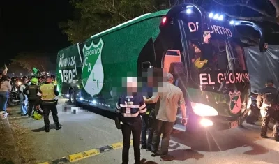 El bus involucrado en el accidente de tránsito. 