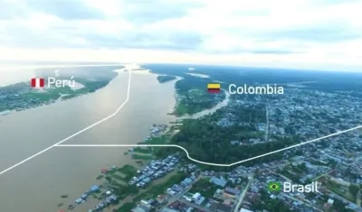  Isla Santa Rosa, situada en la región de Loreto, en el corazón del río Amazonas.