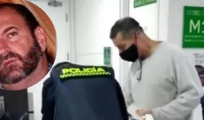 Alfredo Correa y Javier Valle, cuando fue deportado por Estados Unidos.