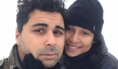 Alessandro Venier con su pareja  Maylin Castro Monsalvo. 