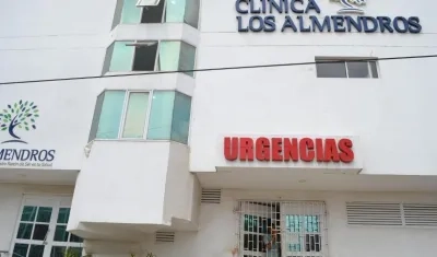 Clínica Los Almendros.