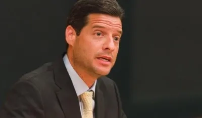 Senador Mauricio Gómez. 