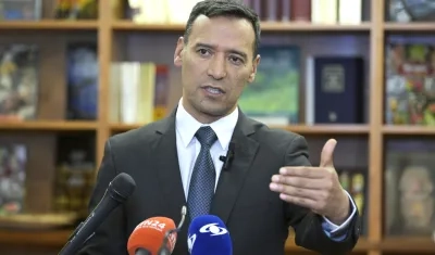 Pedro Sánchez, ministro de Defensa.