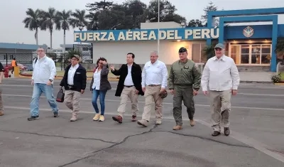 La delegación del Gobierno de Perú.
