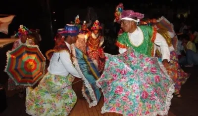 Las farotas de Talaigua hicieron parte del cartel de artistas invitados a la primera Noche del Río.