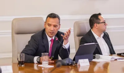 Pedro Sánchez, Ministro de Defensa.