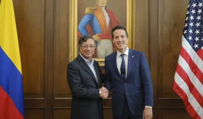 Petro y el senador estadounidense, Bernie Moreno.